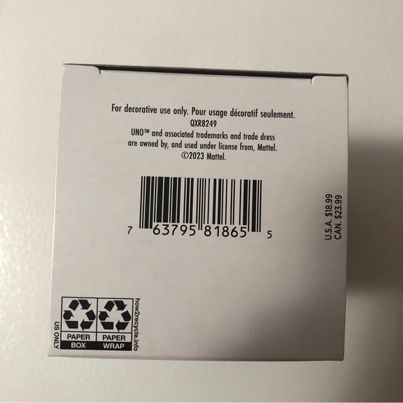 2023 Hallmark Keepsake UNO Ornament Mattel Family Game Night 10th In Series - Picture 5 of 5